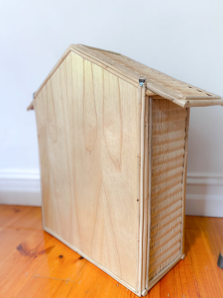 The Shelf House (Large)- MELBOURNE PICKUP ONLY