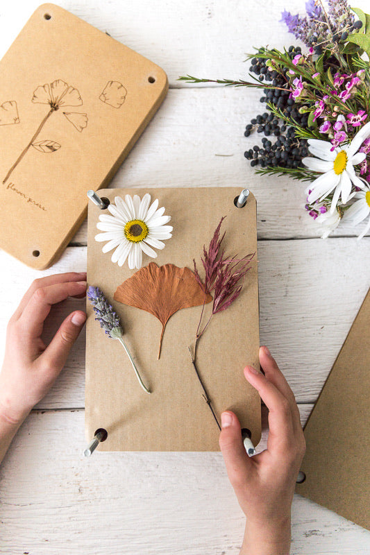 Flower Press 'Poppy'