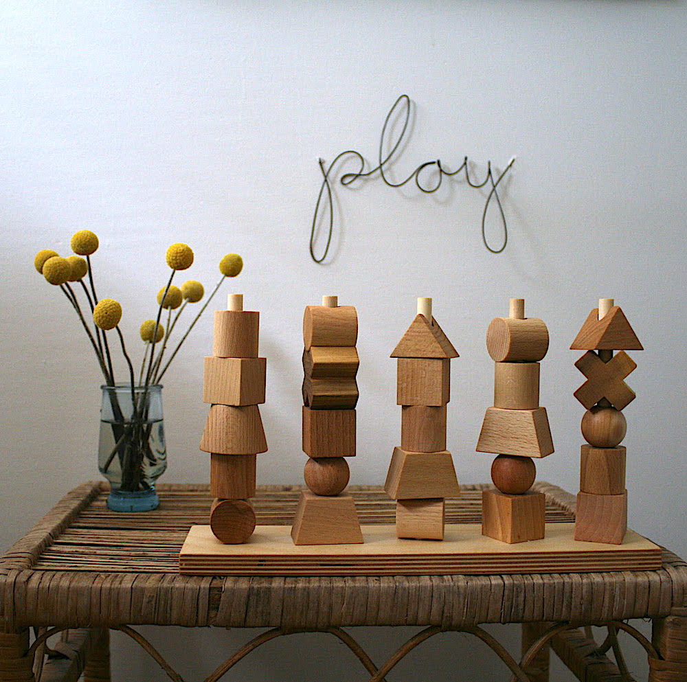 'Play' Wire Word - Pretty Snippets Kids Toys & Accessories